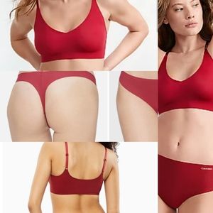 $59 Calvin Klein set seamless Invisible Bra and Thong Set. XS QF5753/ D3428.